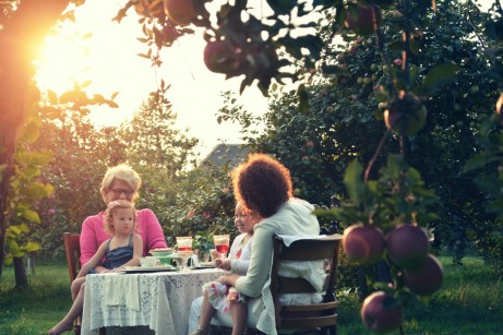 How to Get Your Garden Ready for Your Next Family Gathering